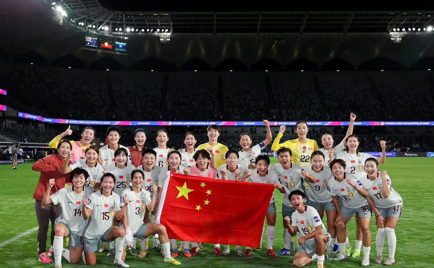 开云体育官网-26战全胜！得失球87-2！中国女足将迎最轻松一战，距夺冠还差3场